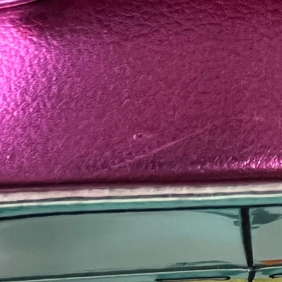 Irregular Choice Scooby Doo Mystery Machine Crossbody Bag W/LIGHT UP HEADLIGHTS - Picture 13 of 13